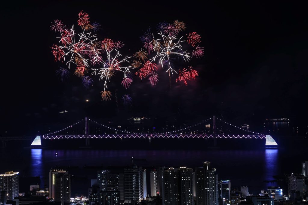 釜山煙火節